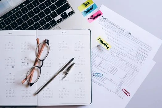 part time staff schedule and payroll notes