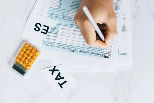 startup tax calendar with income year and five year reduction period