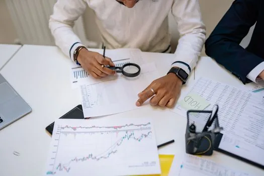 investor meeting deck with runway chart and conservative financial plan