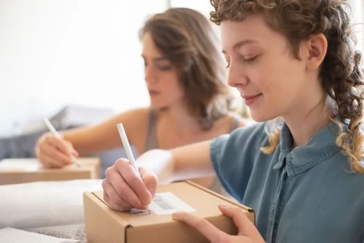 Korean small online shop owner preparing mail order business certificate and closure checklist